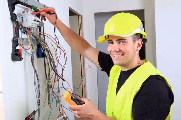 elektricien Rinsumageast